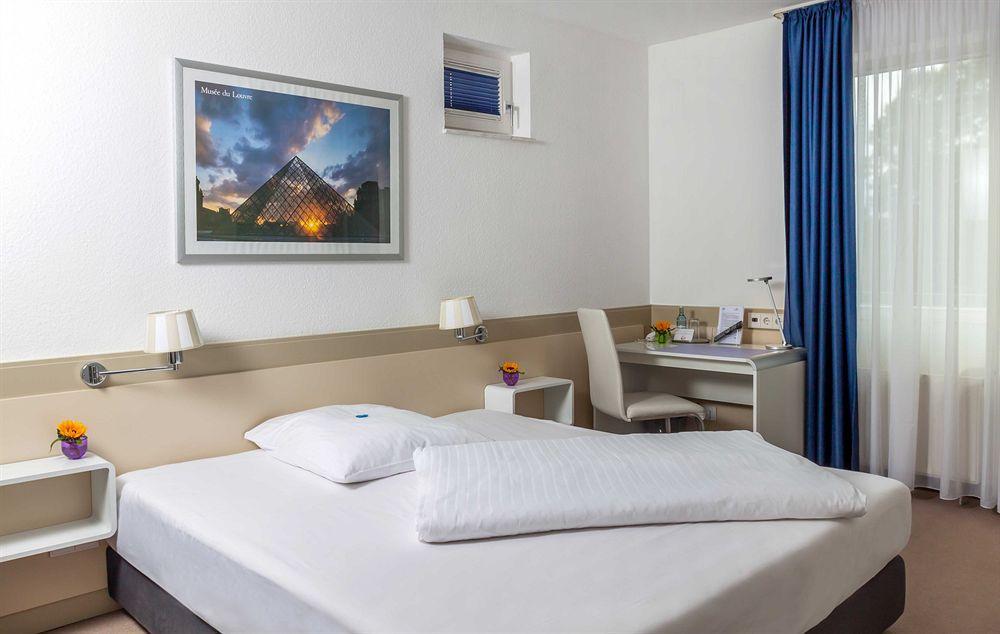 Hotel Zweilinden Meckenheim Bonn Exteriör bild